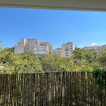 Chic apt near Acropolis - Avdi square-2